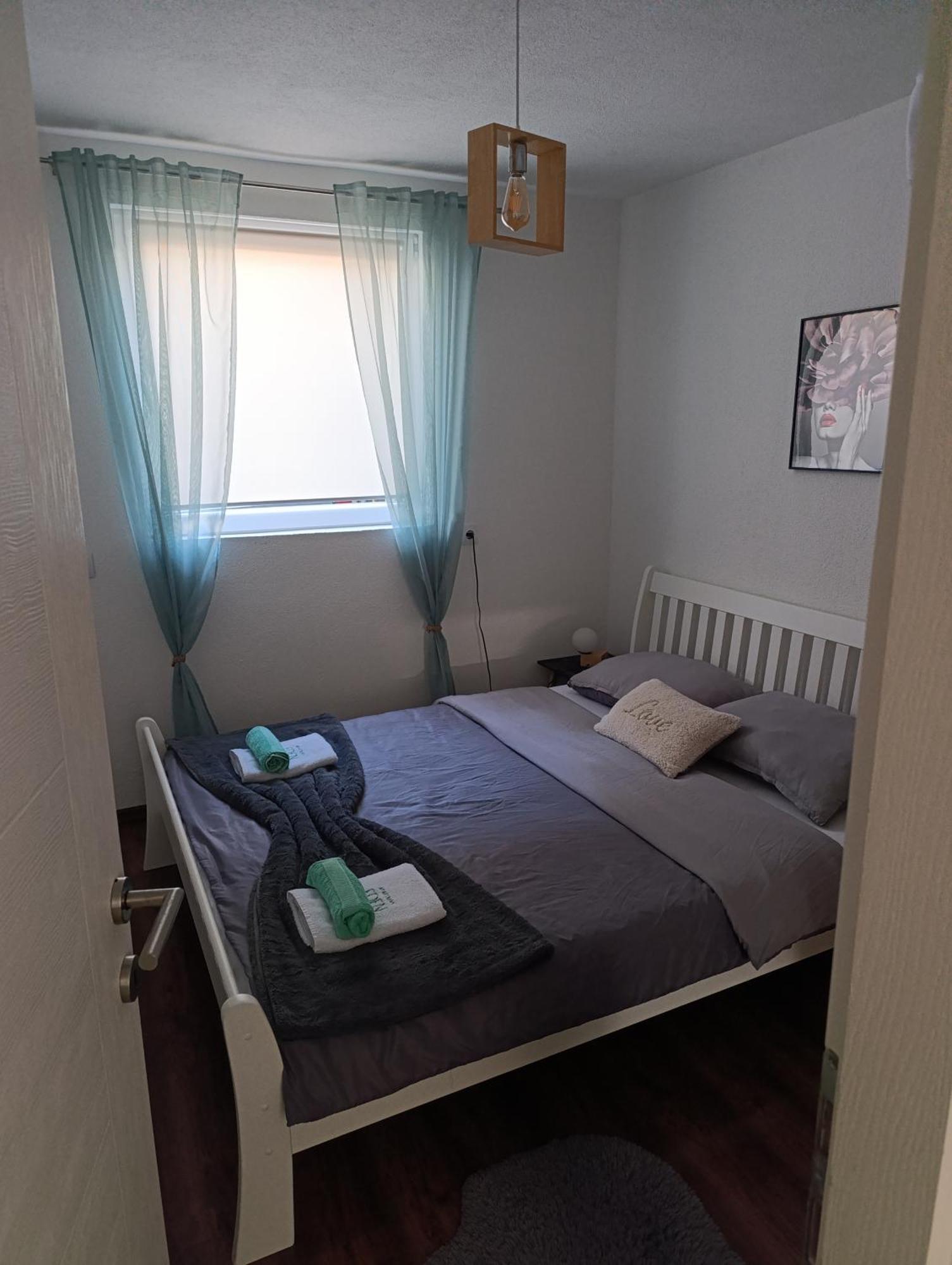יאיצי Apartman Eden מראה חיצוני תמונה